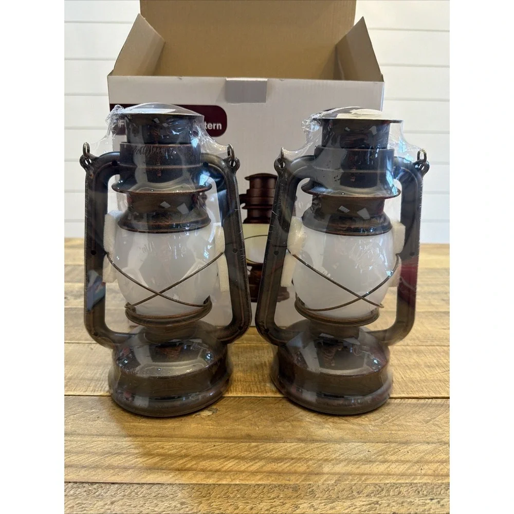 Dual Mode Flame Vintage LED Retro Lantern Battery Powered Lamp 2 Pack New In Box